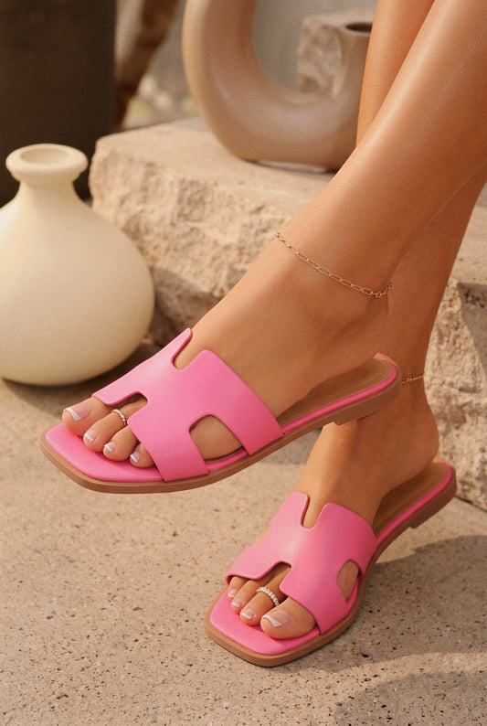 Lori Slip On Flat Sandals - Pink