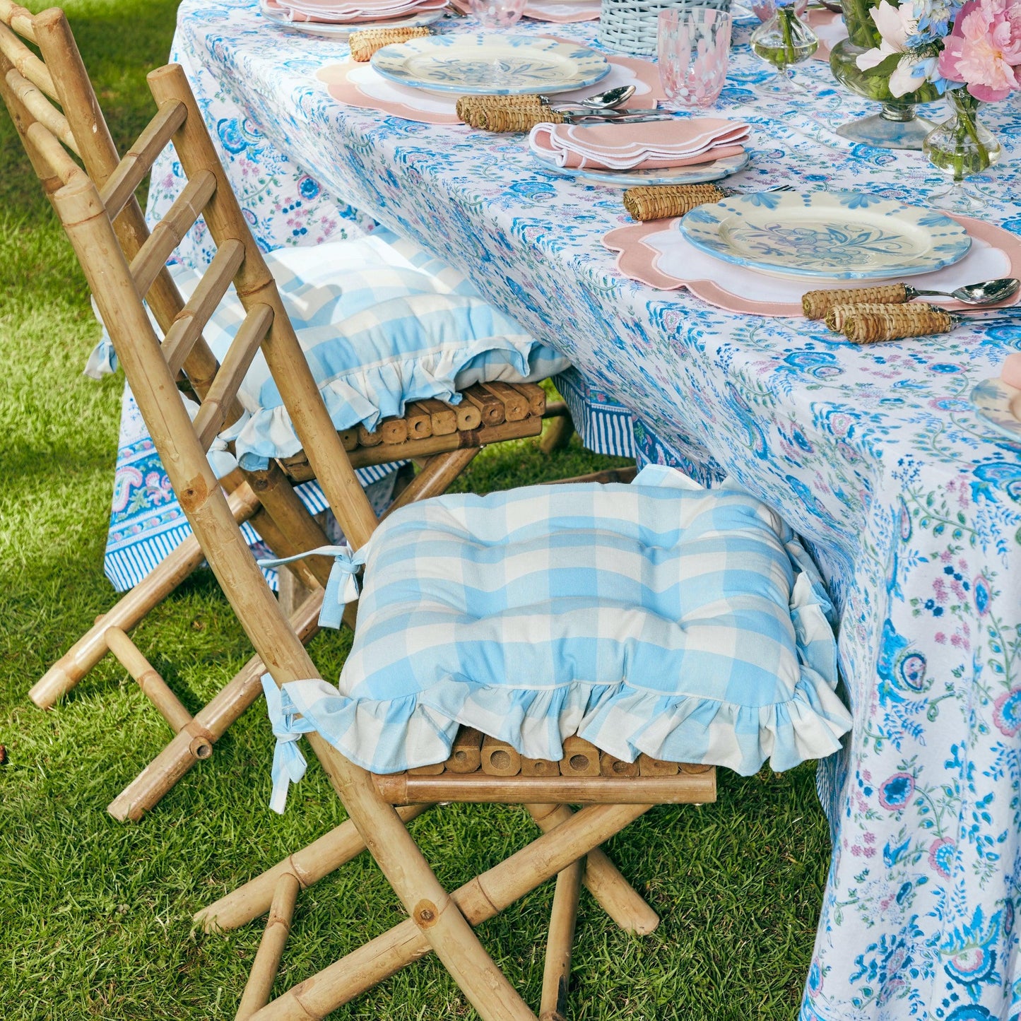 Blue Gingham Ruffle Seat Pad Cushion (Set of 4)