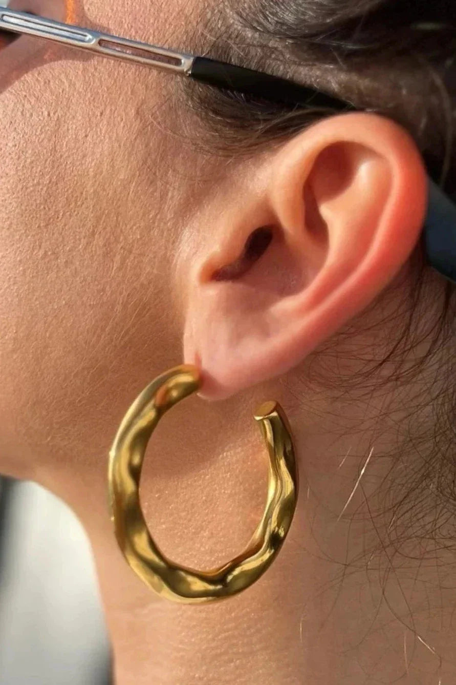 18k Astrid Hammered Hoop Earrings