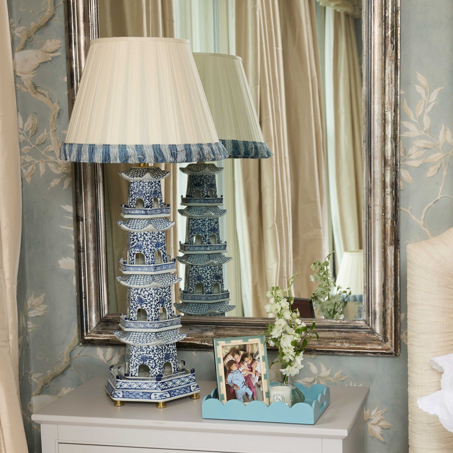 Duck-egg Blue Small Scalloped Lacquer Tray