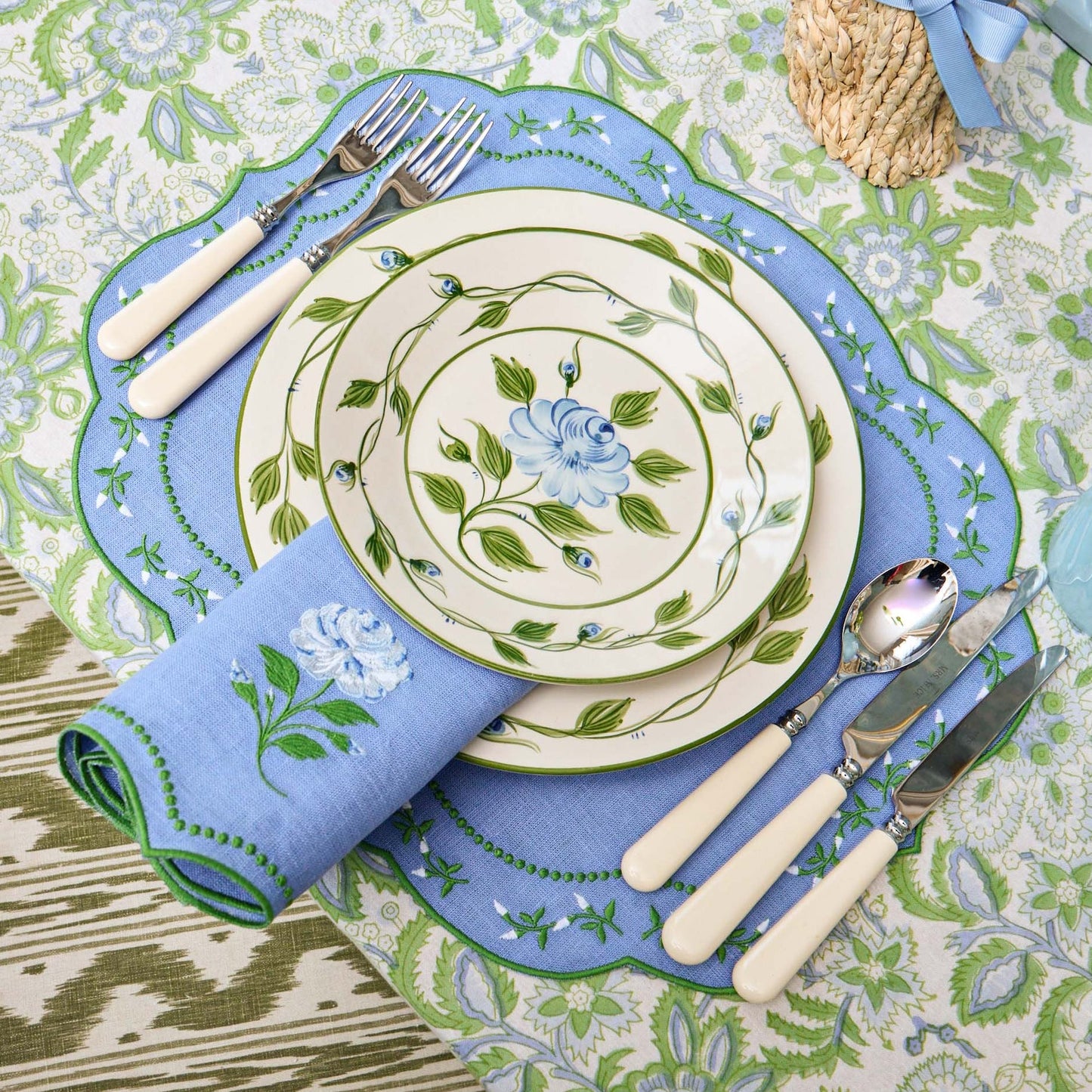 Blue Rose Bud Starter Plates (Set of 4)