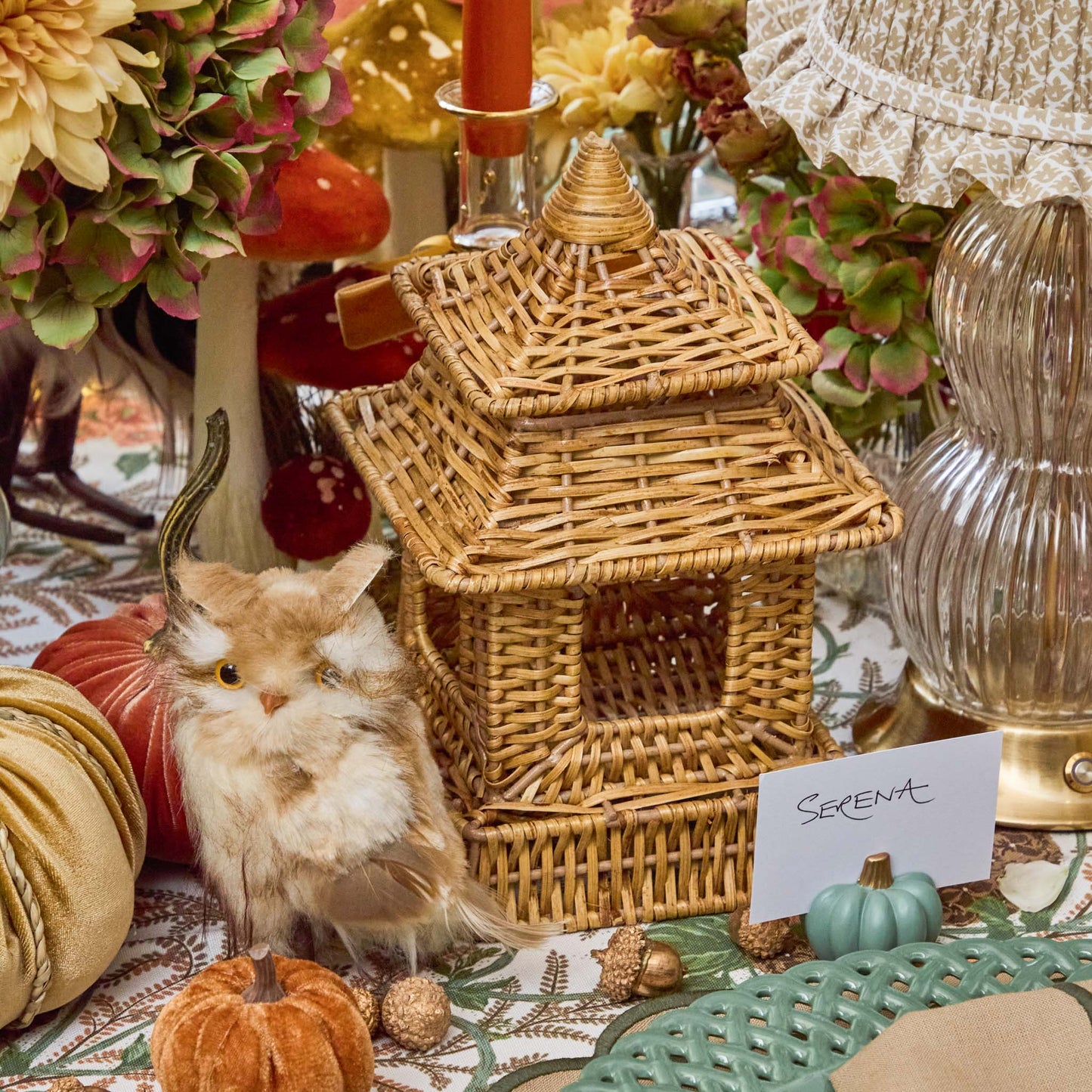 Natural Rattan Pagoda Lantern Set