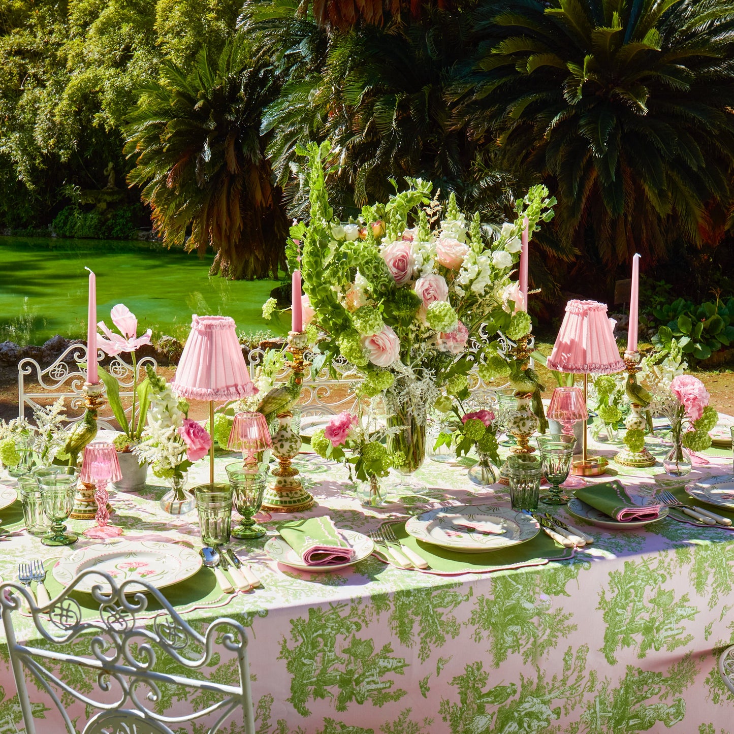 Pink & Green Santa Kristina Dinner Plates (Set of 4)